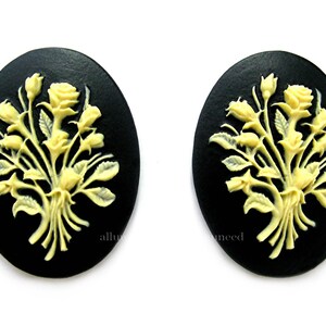 2 New LONG Stem Rose Bouquet Spray Roses Flower Ivory Color on Black Floral Flowers 40mm x 30mm Resin CAMEOS LOT for Making Costume Jewelry