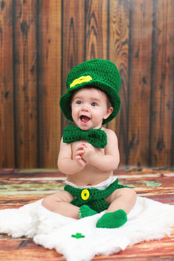 Chapeau de lutin, ensemble de lutin de bébé, lutin nouveau-né, bébé de lutin,  accessoire de photographie, bébé de Saint Patrick, noeud papillon de lutin  -  France