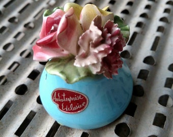 Beauty Enterprise-Dusting Powder Shaker, Bath Powder Shaker, Shabby Chic Decor, Bath Powder, Dusting Powder, Floral Bath Powder