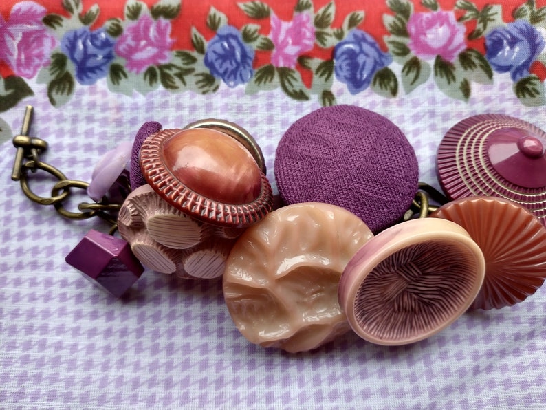 Celluloid Jewelry Vintage Button Bracelet Celluloid Button Bracelet Purple Buttons Button Assembly Grape Soda-Purple Button Bracelet
