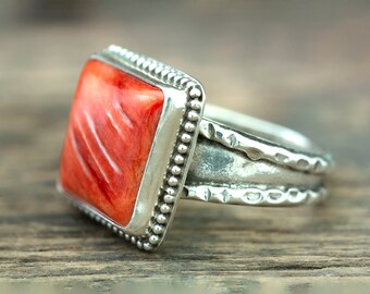Sz 9 Red Spiny Oyster Silver Statement Ring
