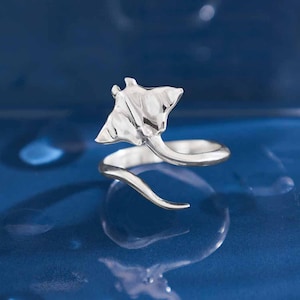 925 silver ring, manta ray design, recycled, adjustable