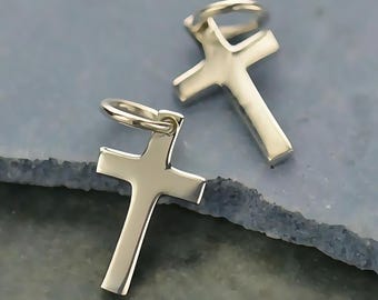 Ciondolo a croce in argento 925
