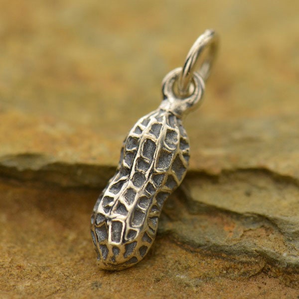 Pendentif mini cacahuète en argent sterling 925