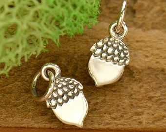 925 Sterling Silver Pendant mini nut acorn