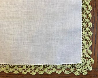 Linen & Lace Hankie