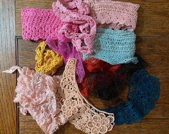 Assorted Coloured Lace Edging