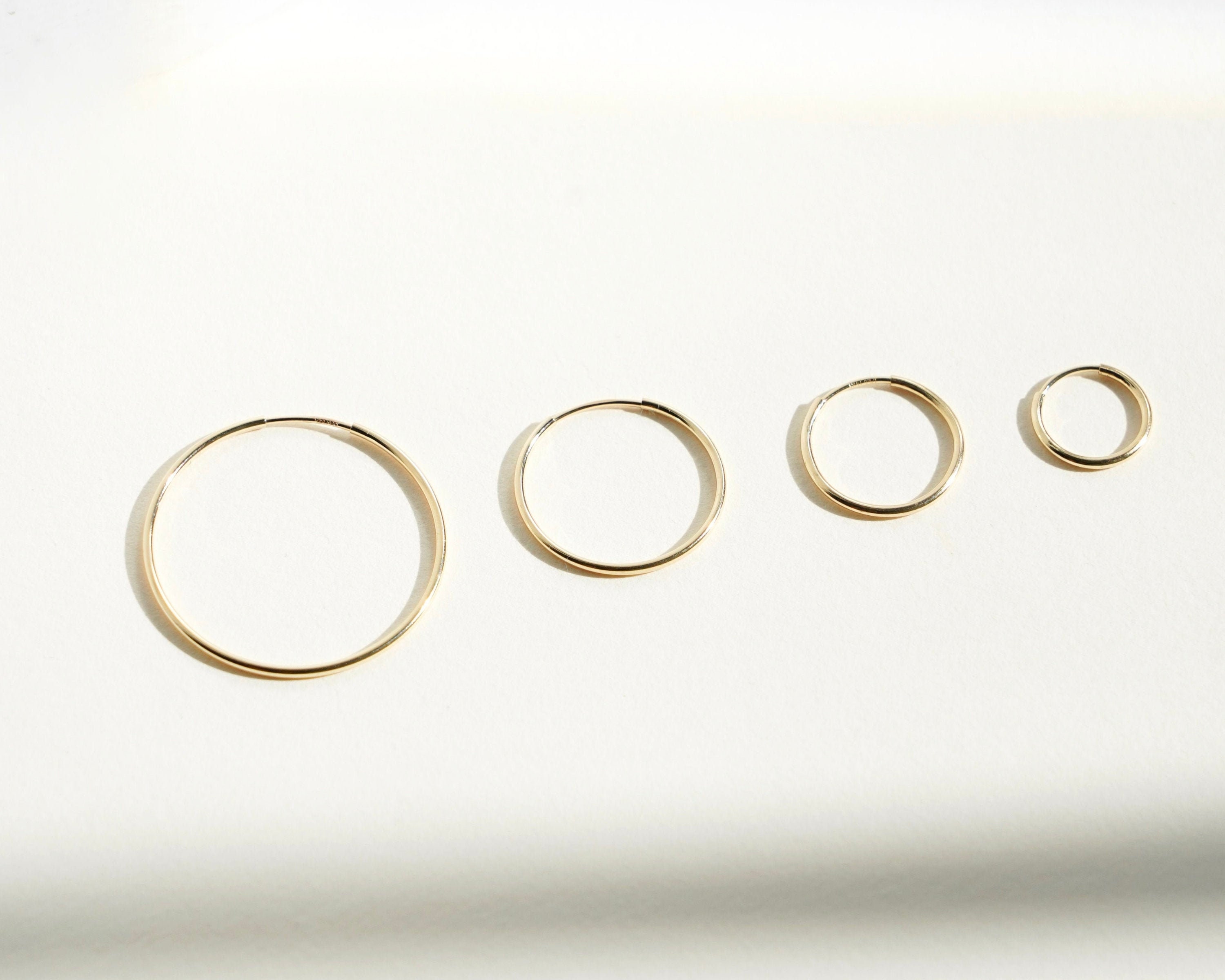 QUINSCO CHLOE Earrings - yellow gold thin hoop earrings - 14k gold fi…