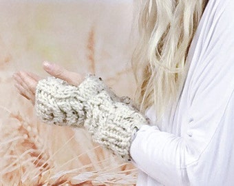 Cable Knit Fingerless Driving Gloves for Women, Knitted Wrist Arm Warmers in Oatmeal