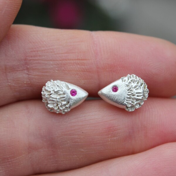 Hedgehog stud earrings - cute silver hedgehogs handmade with real gemstones. A cute wildlife gift for any nature lover.