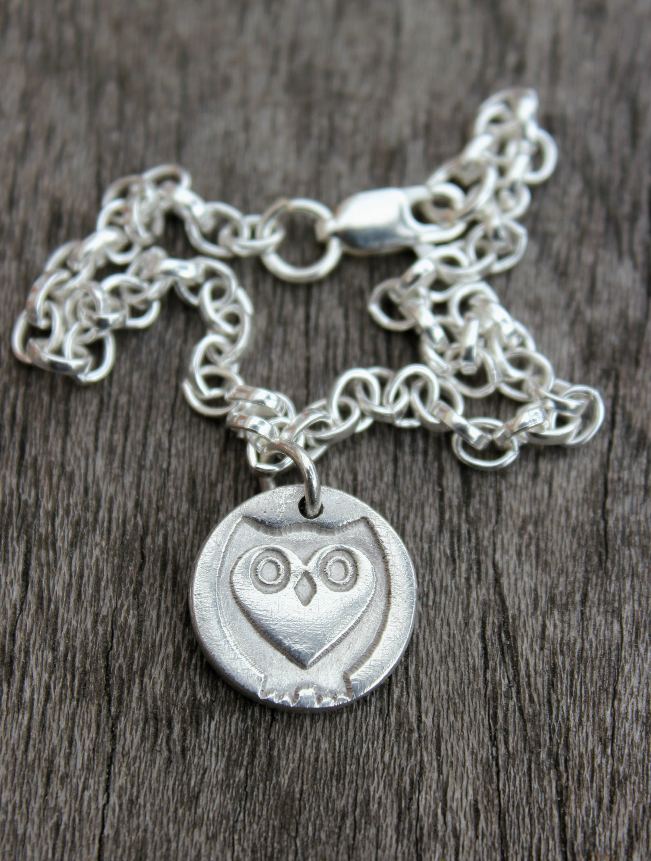 Owl charm bracelet, heart owl bracelet, barn owl jewellery, owl lover gift, steampunk owl, tiny owl 
