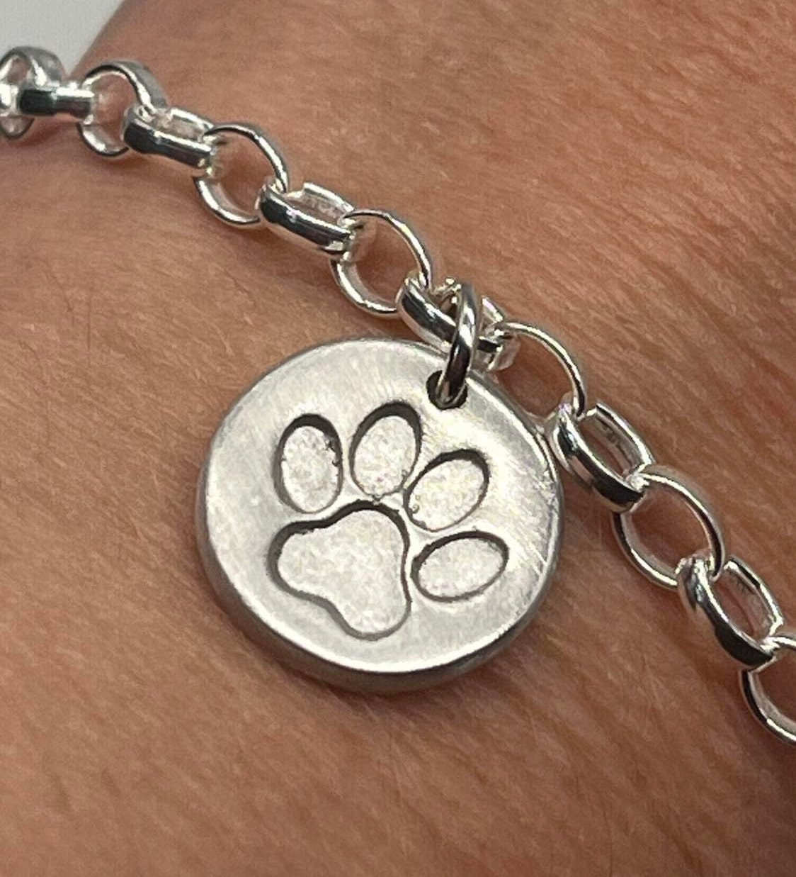 Pet Paw Print Charm Bracelet Handmade in Silver With a Cat Paw or Dog ...