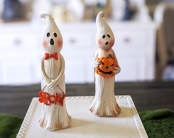 Spookfiguurtje, Halloweenversiering in vintage stijl, griezelige spookdecoratie, spook met gezicht, spook met pompoen, Halloween-spookfiguur