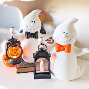 Terracotta Ghost with Lantern, Lighted Ghost Decor, Ghost with Face, Halloween Lantern, Halloween Ghost Figure, Happy Smiling Ghost