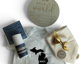 Regalo para baby shower hecho en Michigan • Magnesio tópico • Jabón de sebo para bebé • Recuerdo de madera • Set de regalo para revelación de género • Regalo orgánico para bebé