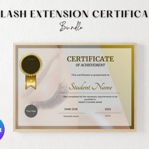 Op de afbeelding: Een gouden certificaat van prestatie met een gouden ster en een zwart-witte afbeelding van een oog met wimpers. De tekst op het certificaat luidt "Certificaat van prestatie" en "Dit certificaat wordt uitgereikt aan Student Name".