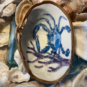 Clam Shell Decoupage Ring Dish, Jewelry, Trinket holder - Blue Crab - Coastal Decor