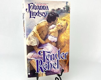 Tender Rebel by Johanna Lindsey 1st Edition Paperback 1988 w/Clinch Cover