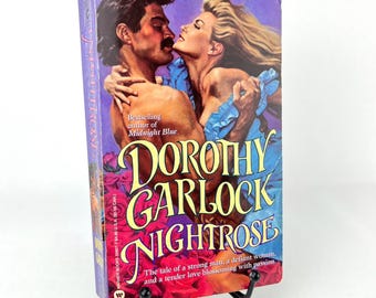 Nightrose by Dorothy Garlock 1st Printing Paperback 1990 w/Clinch Cover