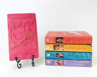 Amanda Quick 5-Book Bundle 1st Edition Romance Paperbacks w/Stepback Covers