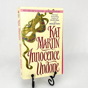 Innocence Undone di Kat Martin, prima edizione tascabile, 1997 con copertina arretrata