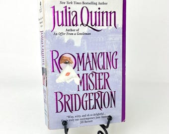 Romancing Mister Bridgerton by Julia Quinn 1st Printing Paperback 2002 w/Stepback Cover