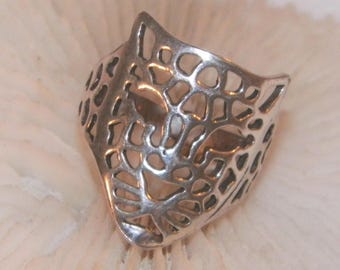 90's style animal print sterling silver ring, 925 size 7 1/2 cheetah print ring, Leopard Print Ring, Unisex Jaguar Ring, Black Panther Ring