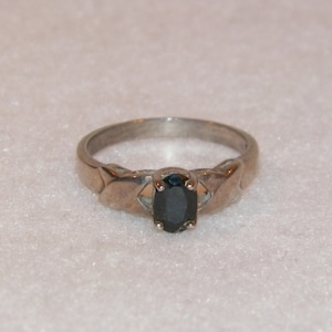 Sterling Silver sapphire Ring, US Size 9, Boho Style Ring, Gift for Her, Mothers Day Ring, Classic Sapphire ring