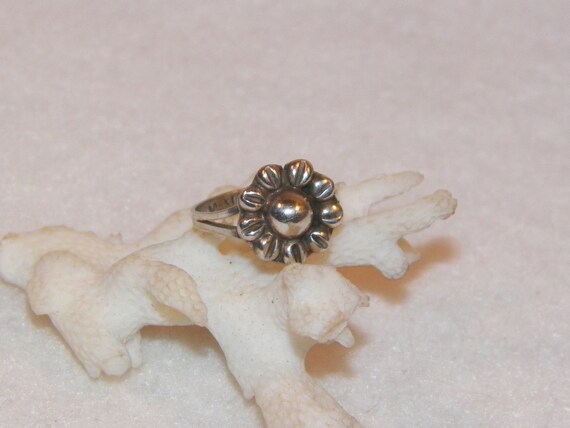 Sterling Silver Sunflower Ring, Sunflower Ring, F… - image 3