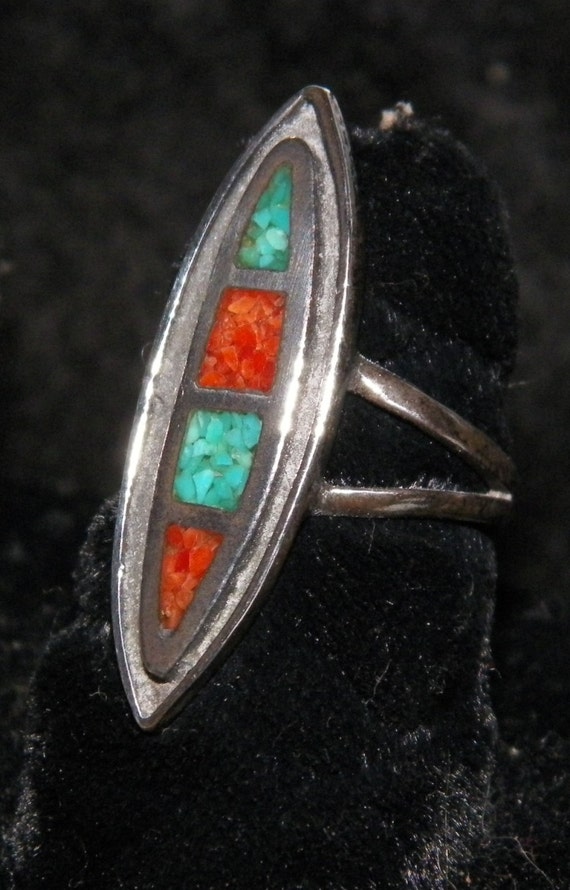Sterling Silver Ring With Red Coral Chip Inlay an… - image 5