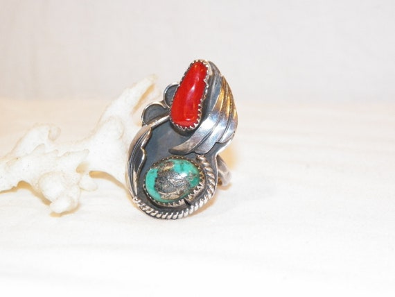 Large Sterling Silver SOuthwestern Style Ring, Re… - image 1