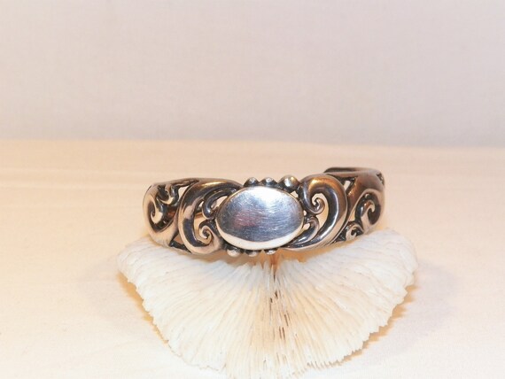 Large Sterling Silver Cuff Bracelet, Old Southwes… - image 2