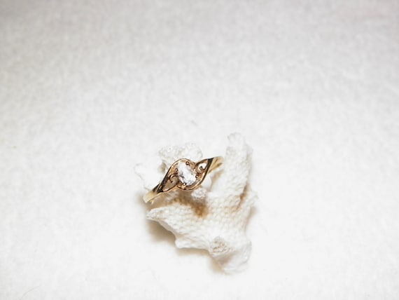 Vintage 10k Gold CZ Ring - image 4
