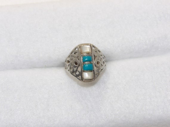 Sterling Silver turquoise and mother of pearl rin… - image 7