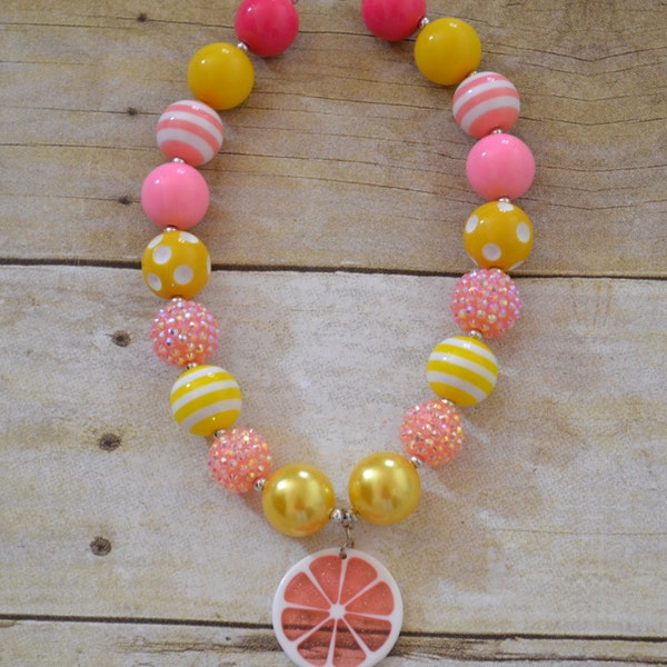 girls chunky bubblegum necklace pink lemonade