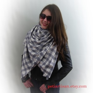 Plaid 100% Cotton Oversized Blanket Scarf in Gray and Off-White, Flannel Scarf, Tartan Scarf