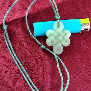 Untreated Light Green Jade Pendant handmade Cord Necklace Chinese Knot 中国结