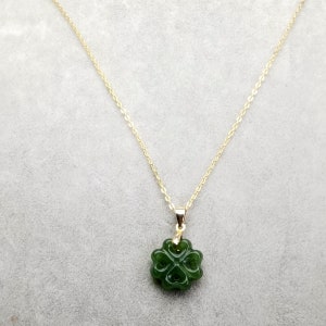 Natural Green Nephrite Jade Clover Pendant with 925 Silver Plated Gold Chain Necklace
