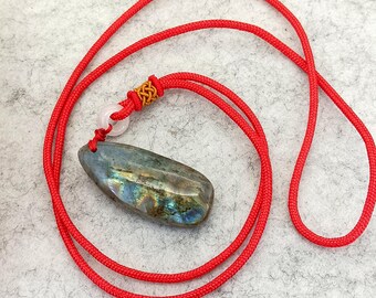 Labradorite Gemstone Pendant Necklace: Healing Reiki Moon Stone