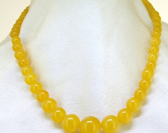 Yellow Jade Bead Choker Necklace: 14mm Gemstone Charm, 19"