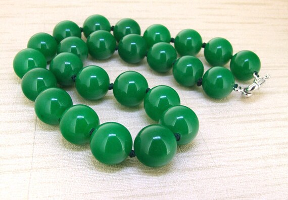 ブレスレット LESS IS MORE green bead necklace Handmade Minimalist Beaded Green Necklace Bracelet Jewellery