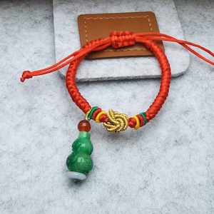 5” to 10” Adjustable Chinese knot Bracelet Hand woven Red Cord Slide clasp Bracelet Green Jade Gourd Bracelet