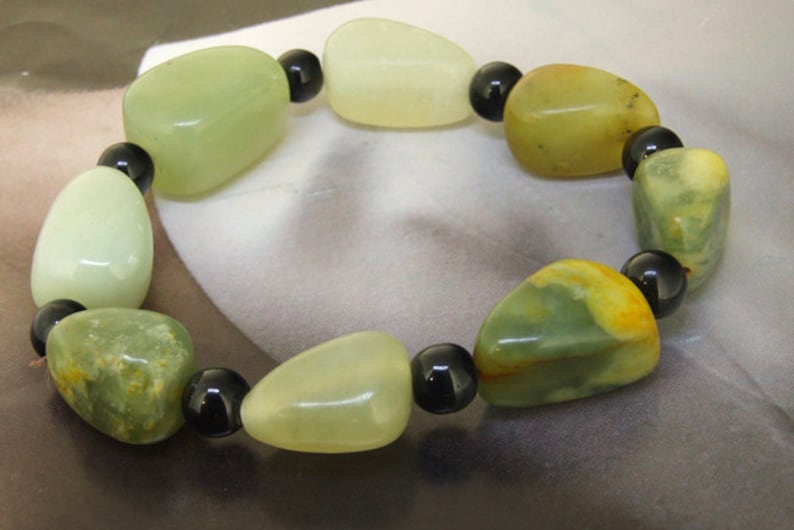 Nugget Natural Green Jade Gemstone Beads Bracelet Beaded Elastic line Bracelet