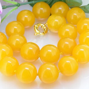 18inches 20mm Large Yellow Jade Necklace , Large Round Beads Knotted Necklace , Wedding Yellow Jade Necklace