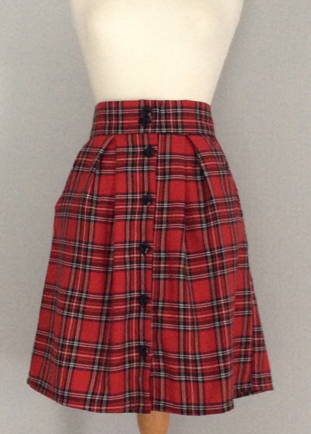 Tartan red plaid button high waisted A-line skirt Italia