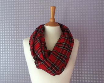 Vintage tartan red plaid & check snood