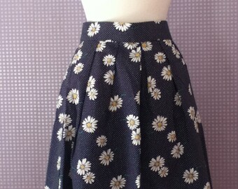 Vintage daisy print a-line skirt