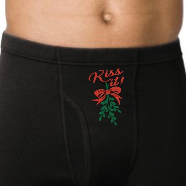 Kiss It Mistletoe Underwear Funny Mens Holiday Gift For Boyfriend Husband Dad Groom Anniversary Christmas Gift Mens Boxer Briefs Underwear