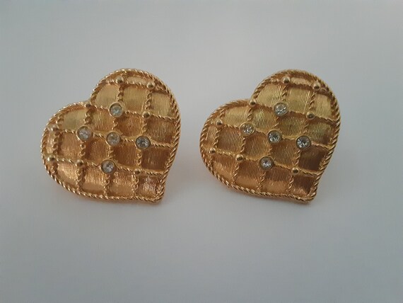 Vintage Sparkly Gold Heart Earrings Rhinestones P… - image 1