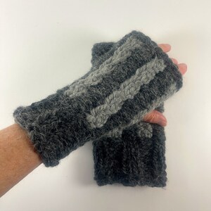 Wrist Warmers, Hand Knit Fingerless Gloves, Fingerless Mittens, Texting Gloves, Hand Warmers